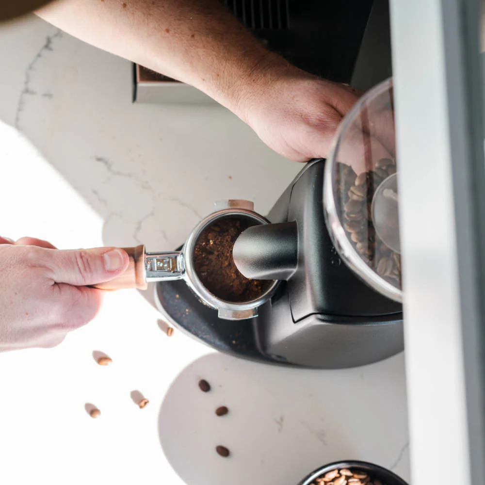 Refurbished i-mini Flat Burr Coffee Grinder, 54MM (Black) - Image 10